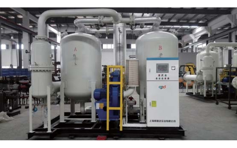 客戶使用現(xiàn)場(chǎng)：石家莊格力——零氣耗鼓風(fēng)熱吸附式干燥機(jī)RGDBI-1000